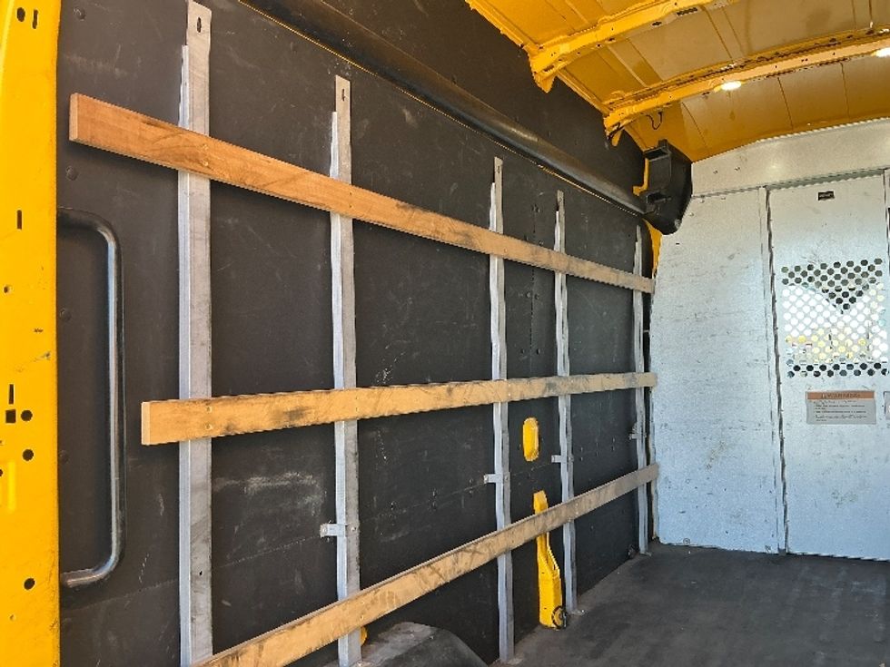 Cargo Van (Panel Van)-Light and Medium Duty Trucks-Ford-2021-Transit 250-Tulsa-OK-85,572\n\t\tmiles-$ 30,750 - Image 8