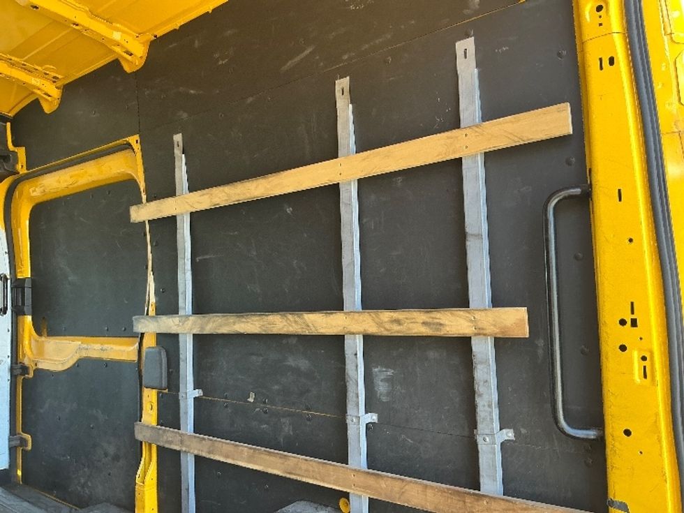 Cargo Van (Panel Van)-Light and Medium Duty Trucks-Ford-2021-Transit 250-Tulsa-OK-85,572\n\t\tmiles-$ 30,750 - Image 9