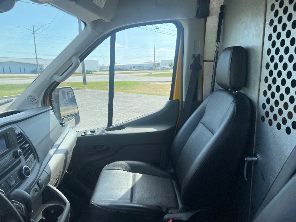 Cargo Van (Panel Van)-Light and Medium Duty Trucks-Ford-2021-Transit 250-Valdosta-GA-127,080\n\t\tmiles-$ 25,250 - Image 18