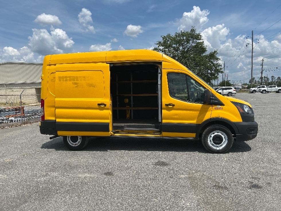 Cargo Van (Panel Van)-Light and Medium Duty Trucks-Ford-2021-Transit 250-Valdosta-GA-127,080\n\t\tmiles-$ 25,250 - Image 24
