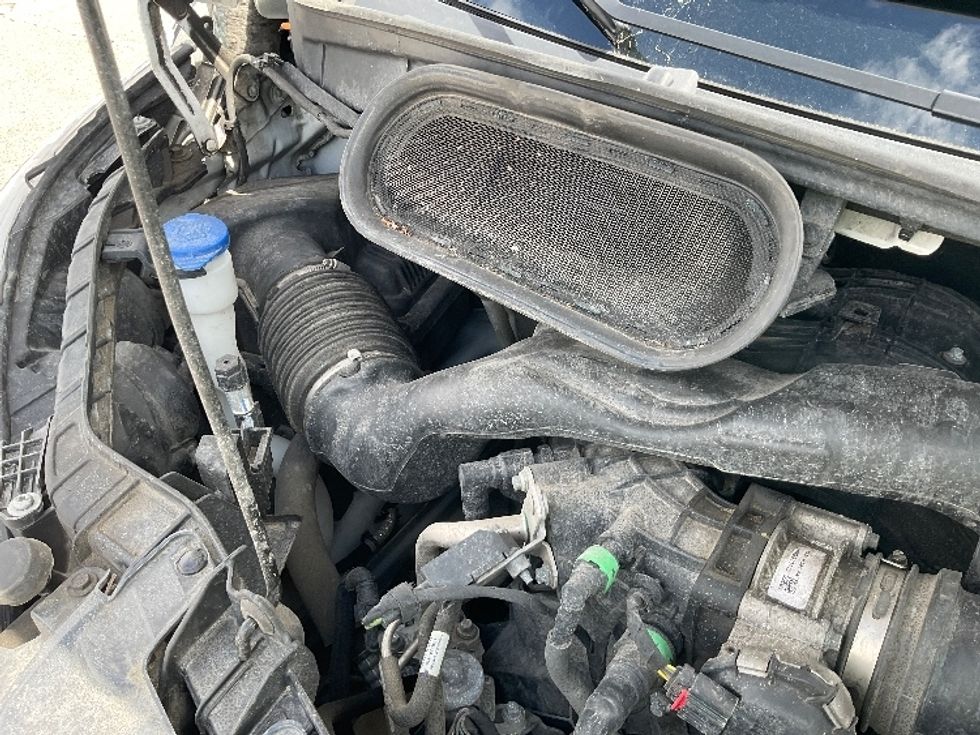 Cargo Van (Panel Van)-Light and Medium Duty Trucks-Ford-2021-Transit 250-Warren-MI-85,317\n\t\tmiles-$ 34,750 - Image 22