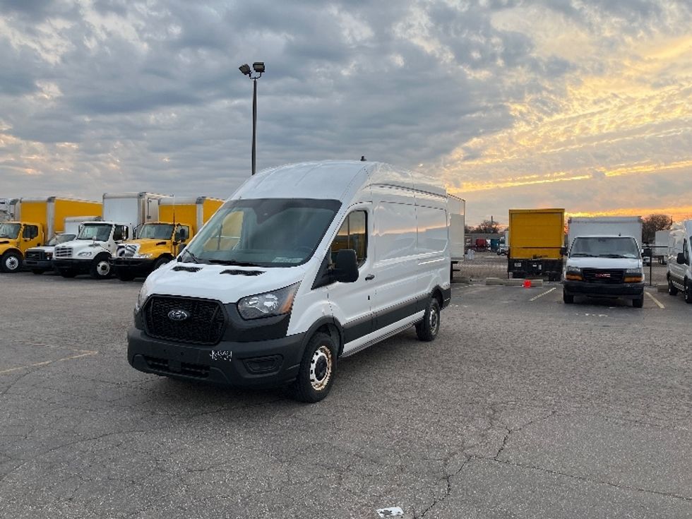 Cargo Van (Panel Van)-Light and Medium Duty Trucks-Ford-2021-Transit 250-Warren-MI-85,317\n\t\tmiles-$ 34,750 - Image 3