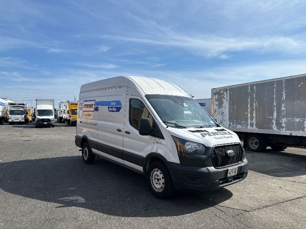 Cargo Van (Panel Van)-Light and Medium Duty Trucks-Ford-2021-Transit 250-West Babylon-NY-43,771\n\t\tmiles-$ 37,750 - Image 1