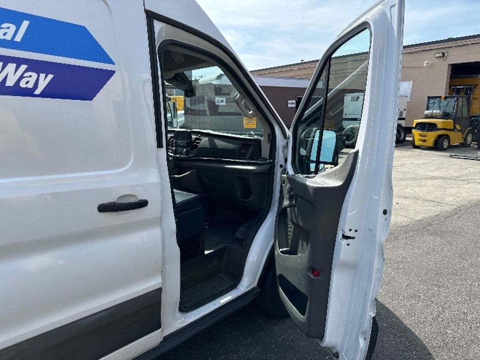 Cargo Van (Panel Van)-Light and Medium Duty Trucks-Ford-2021-Transit 250-West Babylon-NY-43,771\n\t\tmiles-$ 37,750 - Image 18