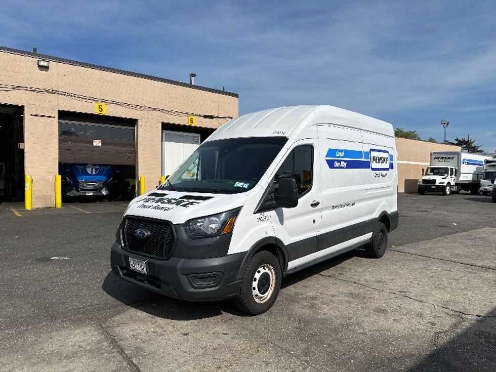 Cargo Van (Panel Van)-Light and Medium Duty Trucks-Ford-2021-Transit 250-West Babylon-NY-43,771\n\t\tmiles-$ 37,750 - Image 3