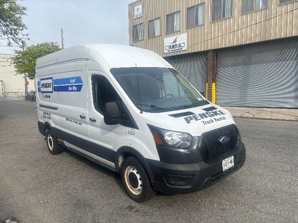 Cargo Van (Panel Van)-Light and Medium Duty Trucks-Ford-2021-Transit 250-West Babylon-NY-46,366\n\t\tmiles-$ 37,750 - Image 1