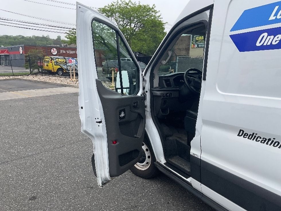Cargo Van (Panel Van)-Light and Medium Duty Trucks-Ford-2021-Transit 250-West Babylon-NY-46,750\n\t\tmiles-$ 37,500 - Image 15