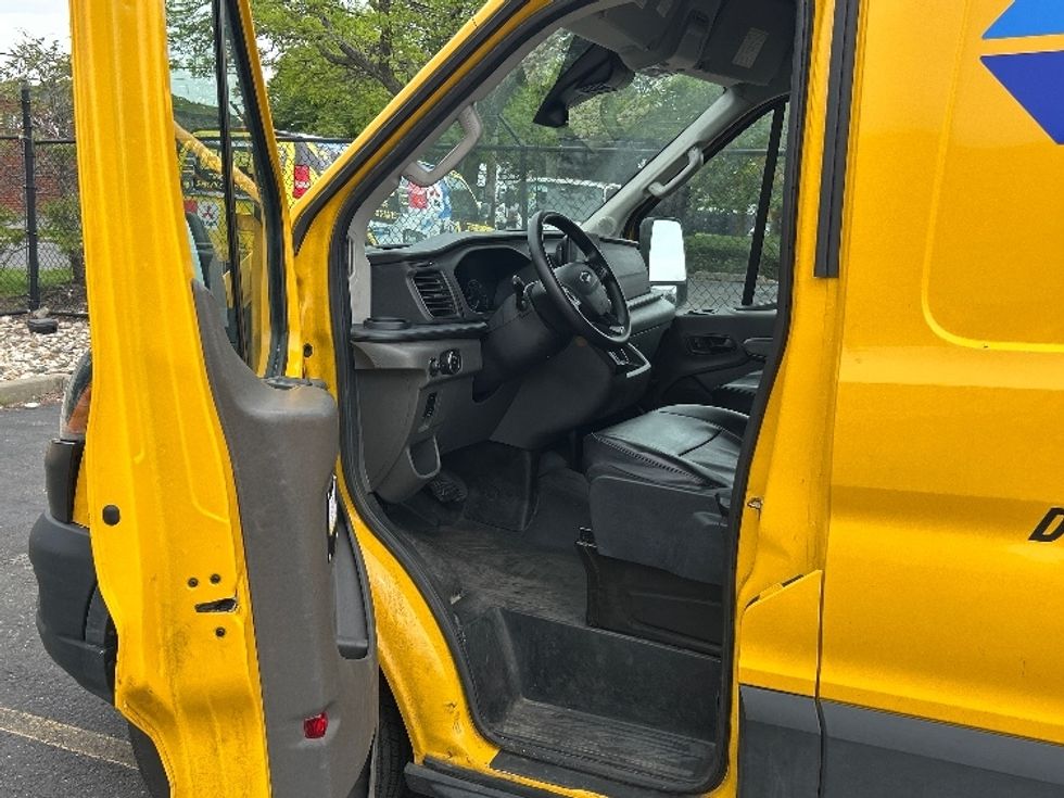 Cargo Van (Panel Van)-Light and Medium Duty Trucks-Ford-2021-Transit 250-West Babylon-NY-47,795\n\t\tmiles-$ 33,250 - Image 16