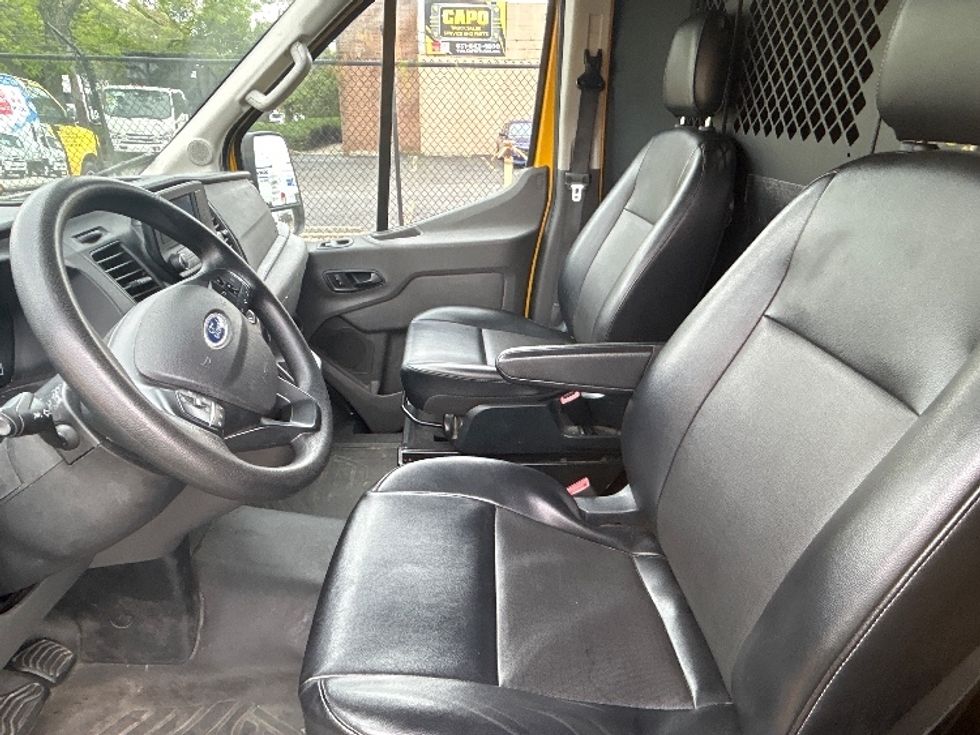 Cargo Van (Panel Van)-Light and Medium Duty Trucks-Ford-2021-Transit 250-West Babylon-NY-47,795\n\t\tmiles-$ 33,250 - Image 19