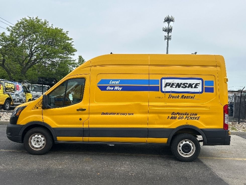 Cargo Van (Panel Van)-Light and Medium Duty Trucks-Ford-2021-Transit 250-West Babylon-NY-47,795\n\t\tmiles-$ 33,250 - Image 4
