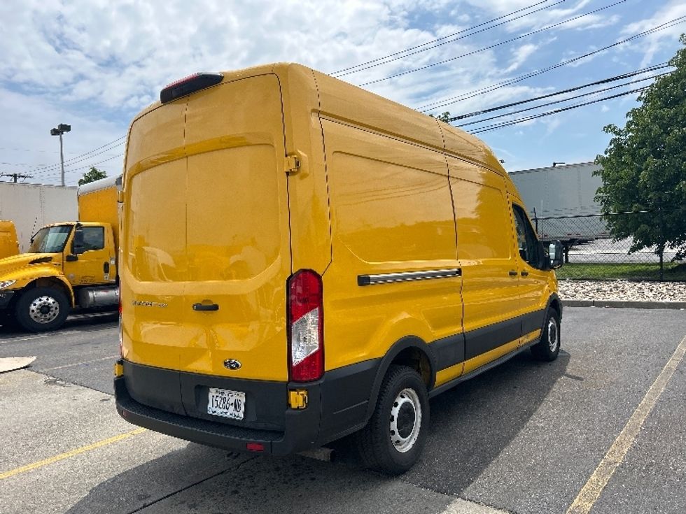 Cargo Van (Panel Van)-Light and Medium Duty Trucks-Ford-2021-Transit 250-West Babylon-NY-53,811\n\t\tmiles-$ 32,500 - Image 13