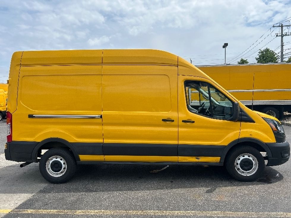 Cargo Van (Panel Van)-Light and Medium Duty Trucks-Ford-2021-Transit 250-West Babylon-NY-53,811\n\t\tmiles-$ 32,500 - Image 15