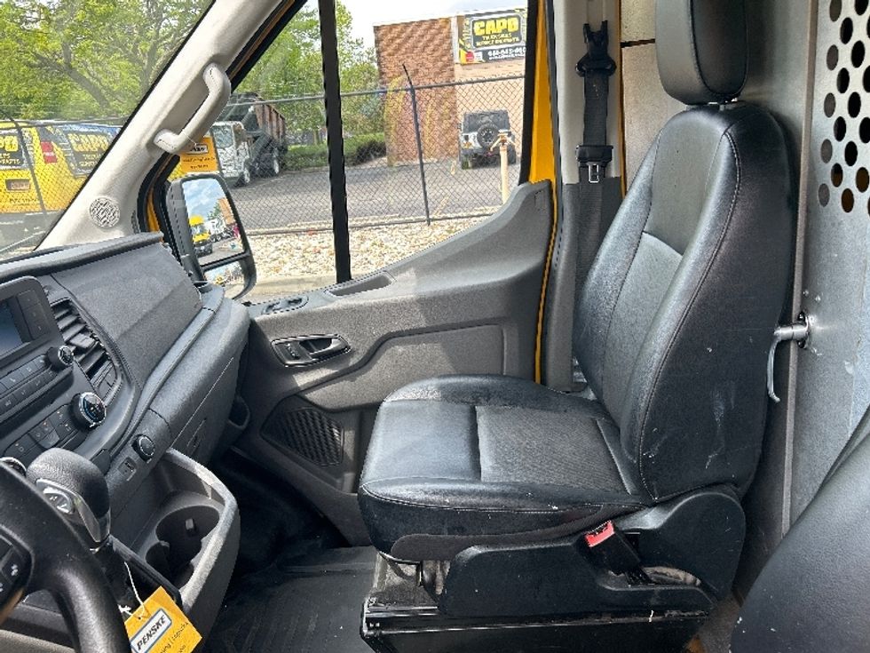 Cargo Van (Panel Van)-Light and Medium Duty Trucks-Ford-2021-Transit 250-West Babylon-NY-53,811\n\t\tmiles-$ 32,500 - Image 19