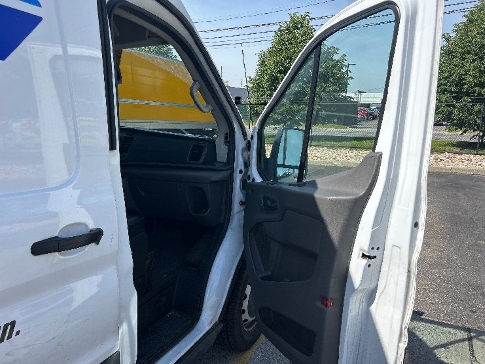 Cargo Van (Panel Van)-Light and Medium Duty Trucks-Ford-2021-Transit 250-West Babylon-NY-70,363\n\t\tmiles-$ 35,750 - Image 20