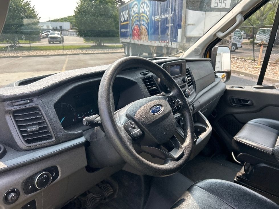 Cargo Van (Panel Van)-Light and Medium Duty Trucks-Ford-2021-Transit 250-West Babylon-NY-75,782\n\t\tmiles-$ 30,500 - Image 17