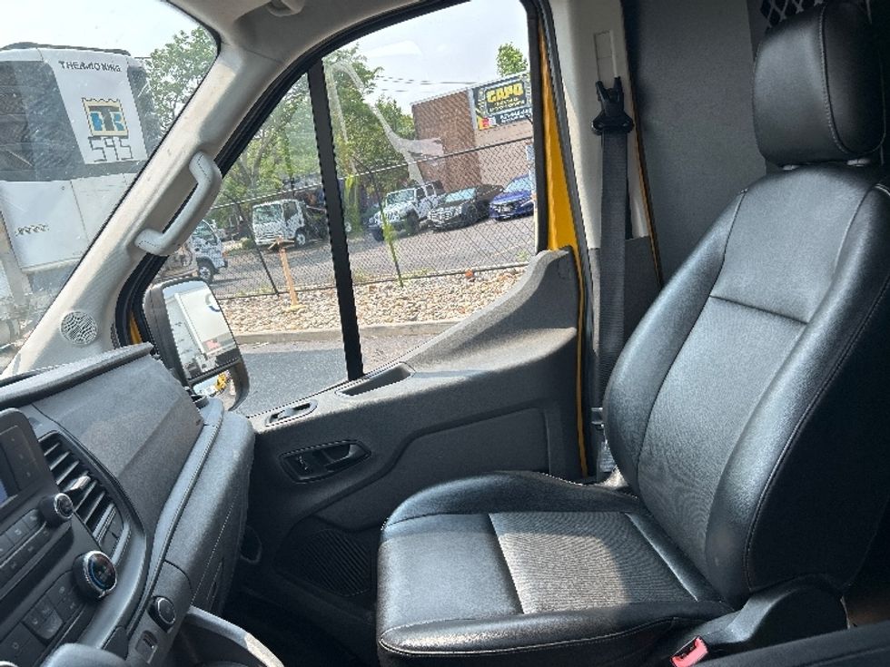 Cargo Van (Panel Van)-Light and Medium Duty Trucks-Ford-2021-Transit 250-West Babylon-NY-75,782\n\t\tmiles-$ 30,500 - Image 19
