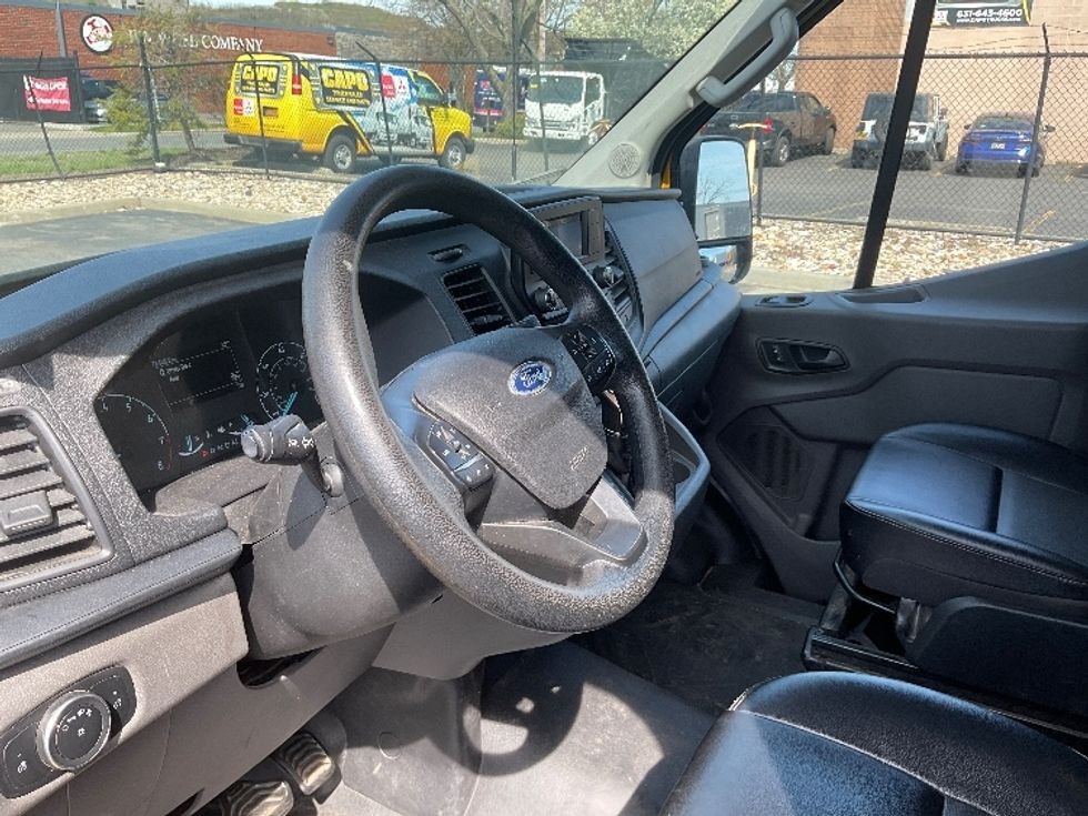 Cargo Van (Panel Van)-Light and Medium Duty Trucks-Ford-2021-Transit 250-West Babylon-NY-78,466\n\t\tmiles-$ 30,500 - Image 17