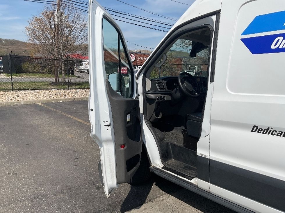 Cargo Van (Panel Van)-Light and Medium Duty Trucks-Ford-2021-Transit 250-West Babylon-NY-81,024\n\t\tmiles-$ 34,750 - Image 16
