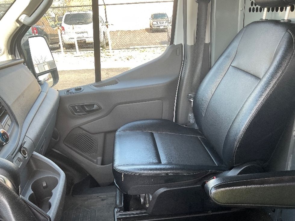 Cargo Van (Panel Van)-Light and Medium Duty Trucks-Ford-2021-Transit 250-West Babylon-NY-81,024\n\t\tmiles-$ 34,750 - Image 19