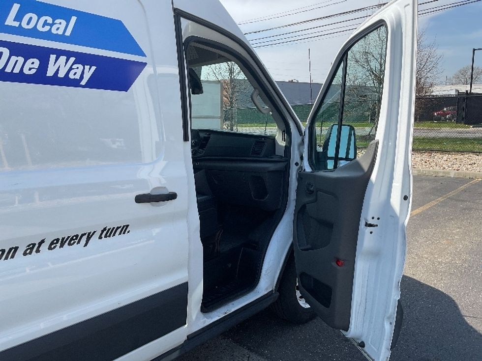 Cargo Van (Panel Van)-Light and Medium Duty Trucks-Ford-2021-Transit 250-West Babylon-NY-81,024\n\t\tmiles-$ 34,750 - Image 20