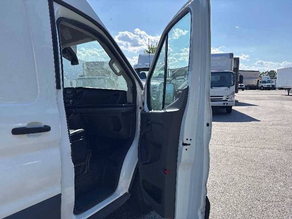Cargo Van (Panel Van)-Light and Medium Duty Trucks-Ford-2021-Transit 250-West Columbia-SC-145,030\n\t\tmiles-$ 29,250 - Image 19