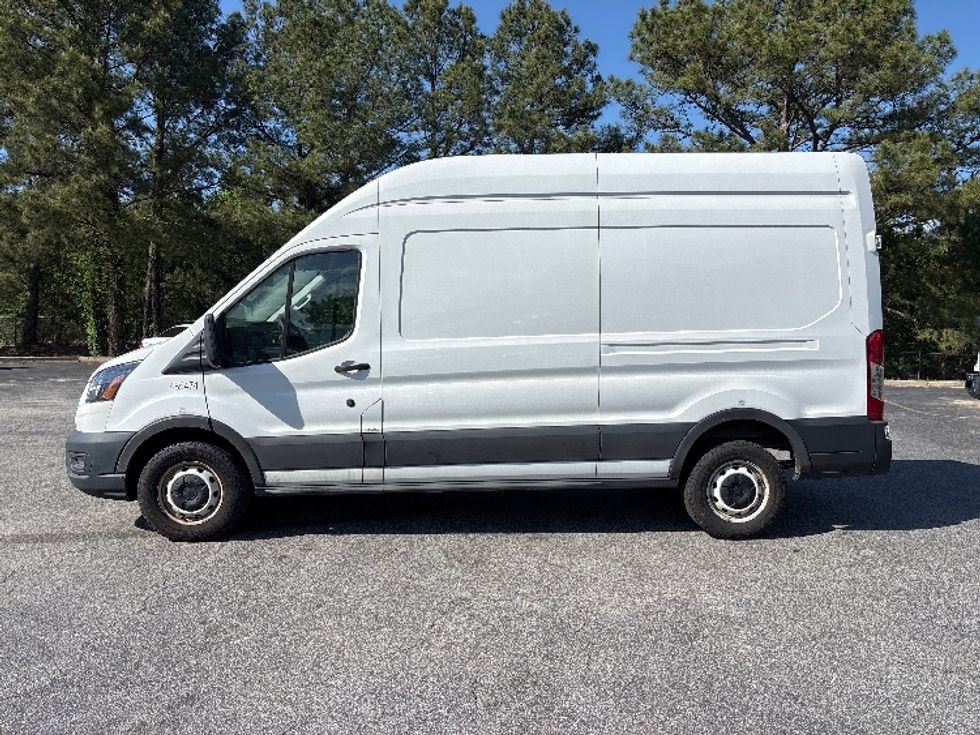 Cargo Van (Panel Van)-Light and Medium Duty Trucks-Ford-2021-Transit 250-West Columbia-SC-145,030\n\t\tmiles-$ 29,250 - Image 4