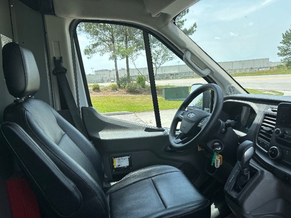 Cargo Van (Panel Van)-Light and Medium Duty Trucks-Ford-2021-Transit 250-West Columbia-SC-57,390\n\t\tmiles-$ 37,000 - Image 19