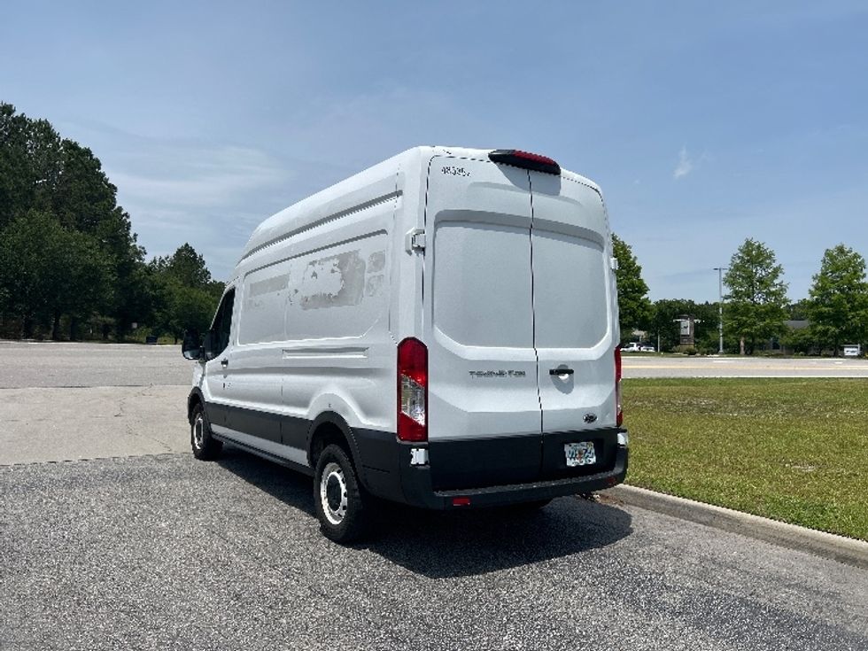 Cargo Van (Panel Van)-Light and Medium Duty Trucks-Ford-2021-Transit 250-West Columbia-SC-57,390\n\t\tmiles-$ 37,000 - Image 5