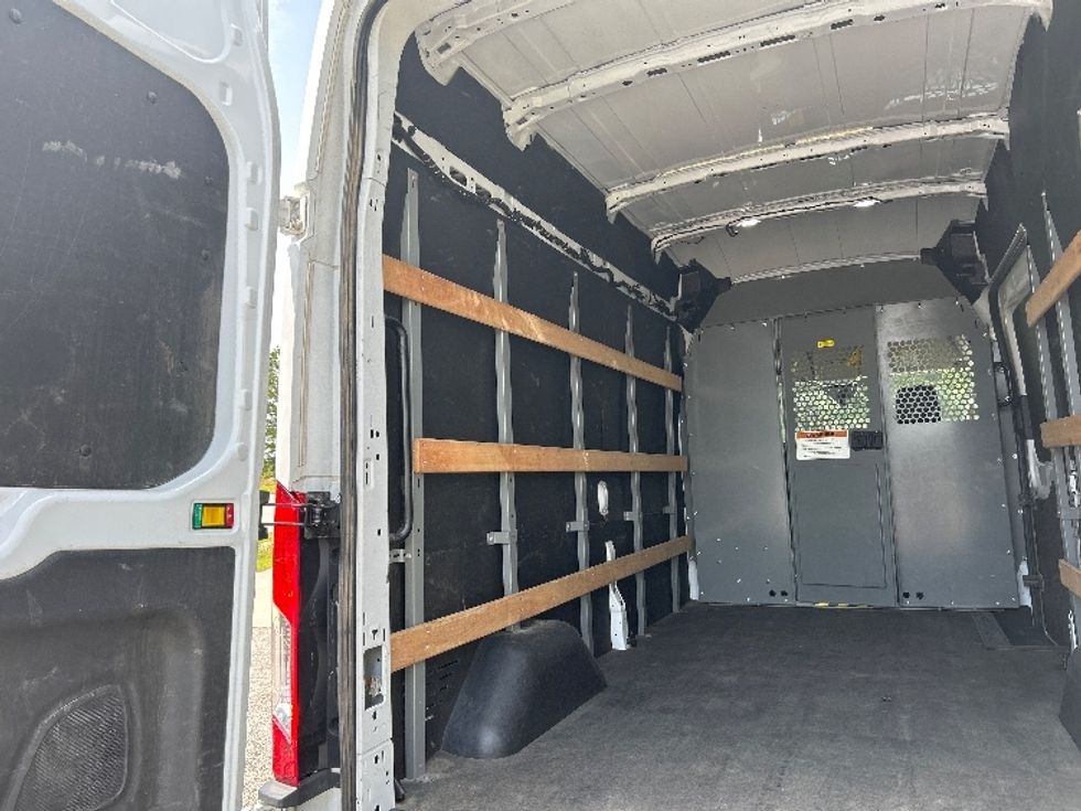 Cargo Van (Panel Van)-Light and Medium Duty Trucks-Ford-2021-Transit 250-West Columbia-SC-57,390\n\t\tmiles-$ 37,000 - Image 9