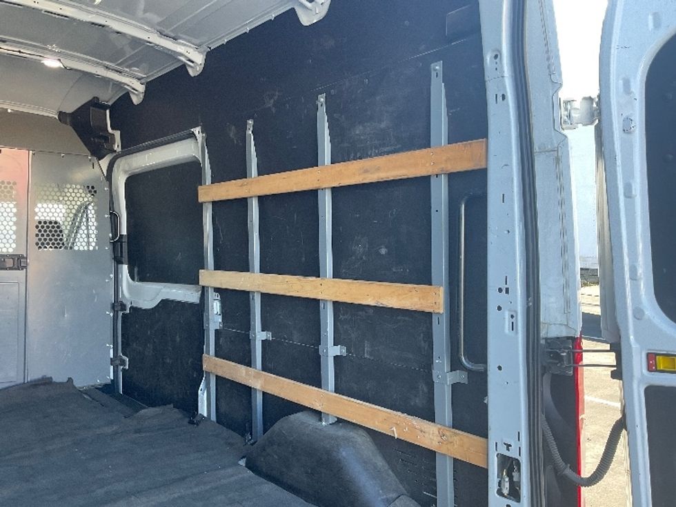 Cargo Van (Panel Van)-Light and Medium Duty Trucks-Ford-2021-Transit 250-West Sacramento-CA-108,841\n\t\tmiles-$ 38,750 - Image 12