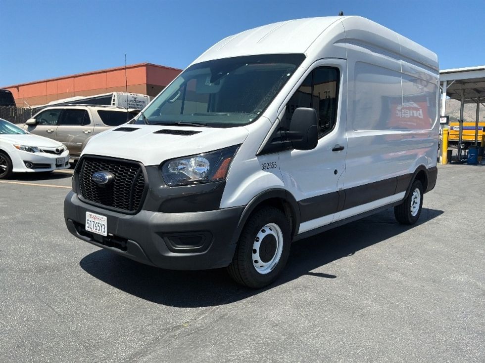 Cargo Van (Panel Van)-Light and Medium Duty Trucks-Ford-2021-Transit 250-West Sacramento-CA-108,844\n\t\tmiles-$ 34,250 - Image 3