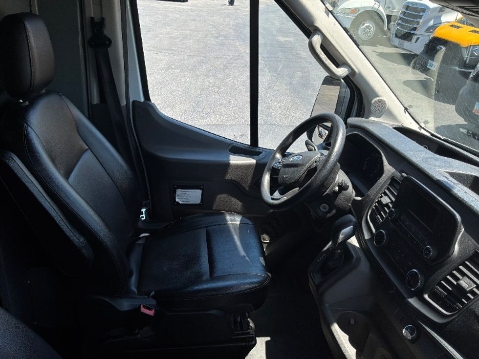 Cargo Van (Panel Van)-Light and Medium Duty Trucks-Ford-2021-Transit 250-West Sacramento-CA-108,844\n\t\tmiles-$ 34,250 - Image 21