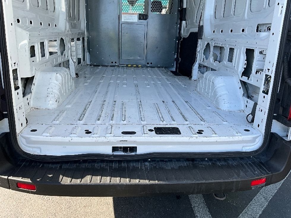 Cargo Van (Panel Van)-Light and Medium Duty Trucks-Ford-2021-Transit 250-West Sacramento-CA-119,935\n\t\tmiles-$ 34,750 - Image 10