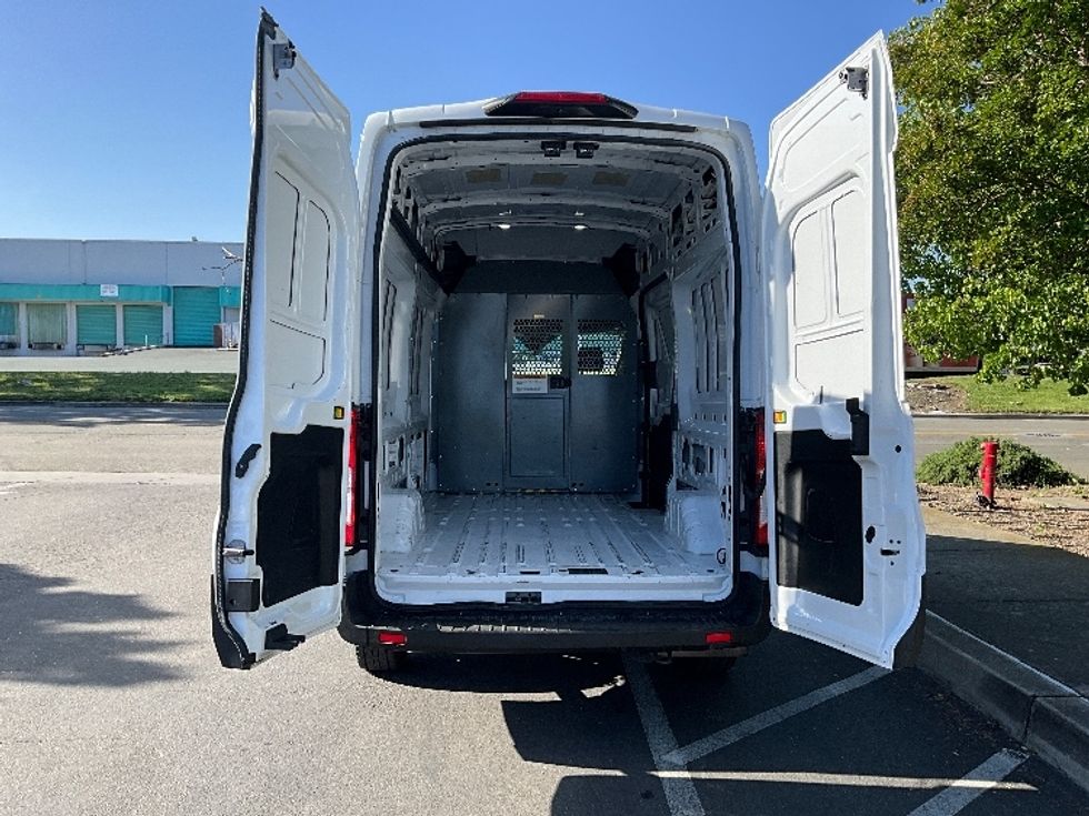Cargo Van (Panel Van)-Light and Medium Duty Trucks-Ford-2021-Transit 250-West Sacramento-CA-119,935\n\t\tmiles-$ 34,750 - Image 8