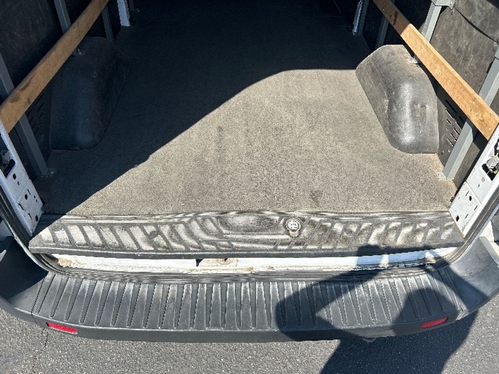 Cargo Van (Panel Van)-Light and Medium Duty Trucks-Ford-2021-Transit 250-West Sacramento-CA-179,008\n\t\tmiles-$ 19,250 - Image 9