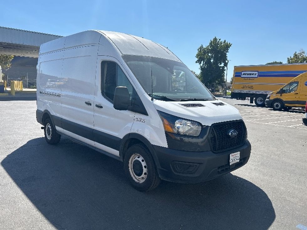 Cargo Van (Panel Van)-Light and Medium Duty Trucks-Ford-2021-Transit 250-West Sacramento-CA-179,008\n\t\tmiles-$ 19,250 - Image 1