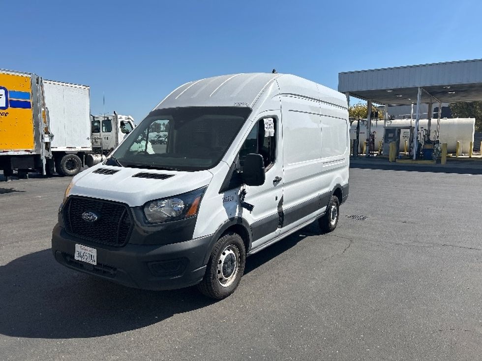 Cargo Van (Panel Van)-Light and Medium Duty Trucks-Ford-2021-Transit 250-West Sacramento-CA-179,008\n\t\tmiles-$ 19,250 - Image 3