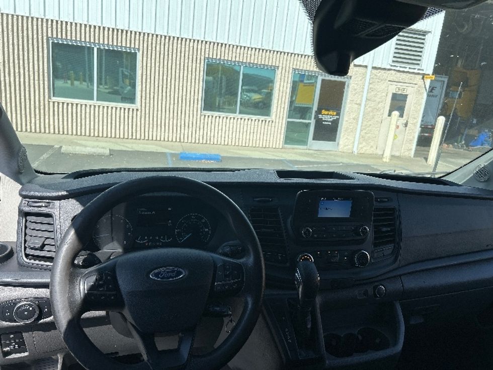 Cargo Van (Panel Van)-Light and Medium Duty Trucks-Ford-2021-Transit 250-West Sacramento-CA-179,008\n\t\tmiles-$ 19,250 - Image 16