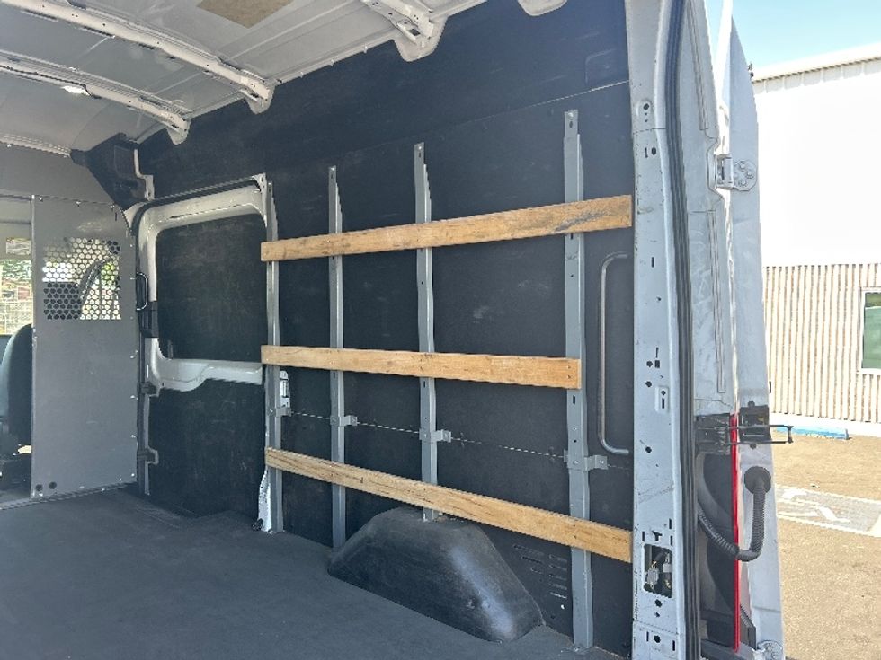 Cargo Van (Panel Van)-Light and Medium Duty Trucks-Ford-2021-Transit 250-West Sacramento-CA-181,197\n\t\tmiles-$ 19,000 - Image 11