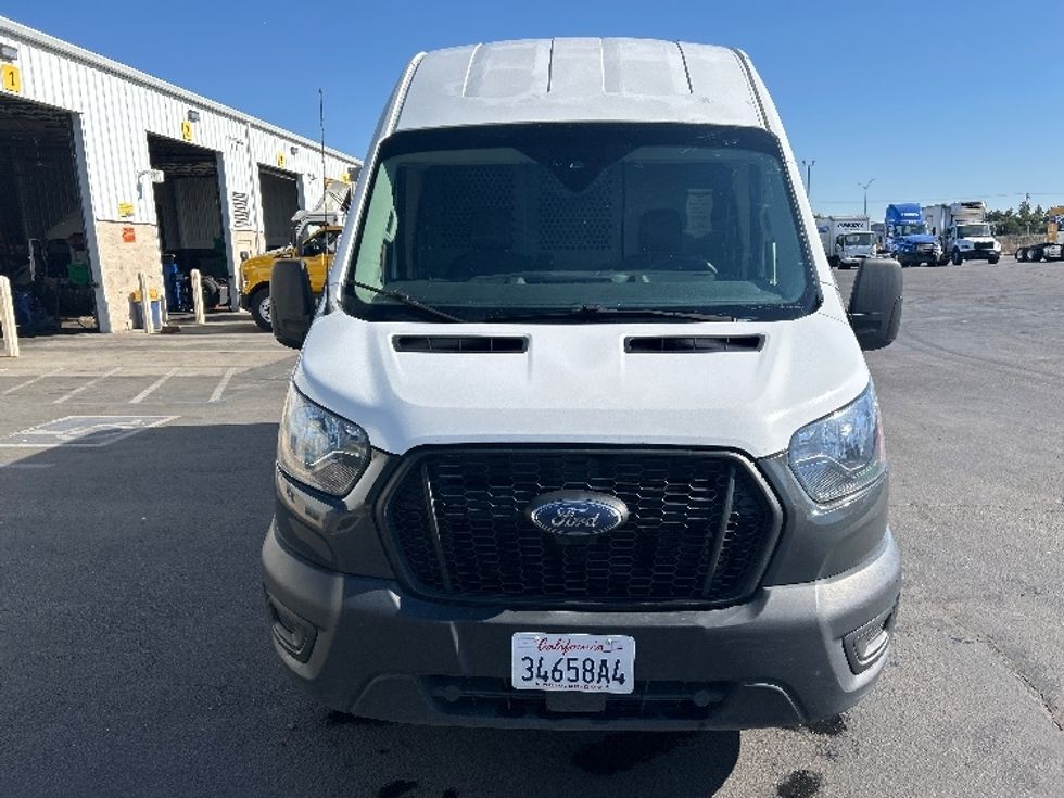 Cargo Van (Panel Van)-Light and Medium Duty Trucks-Ford-2021-Transit 250-West Sacramento-CA-188,072\n\t\tmiles-$ 17,750 - Image 2