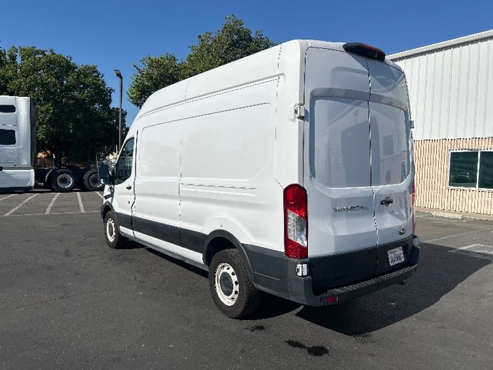 Cargo Van (Panel Van)-Light and Medium Duty Trucks-Ford-2021-Transit 250-West Sacramento-CA-188,072\n\t\tmiles-$ 17,750 - Image 5