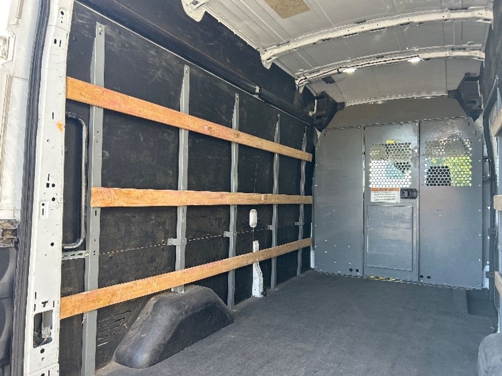 Cargo Van (Panel Van)-Light and Medium Duty Trucks-Ford-2021-Transit 250-West Sacramento-CA-188,072\n\t\tmiles-$ 17,750 - Image 10