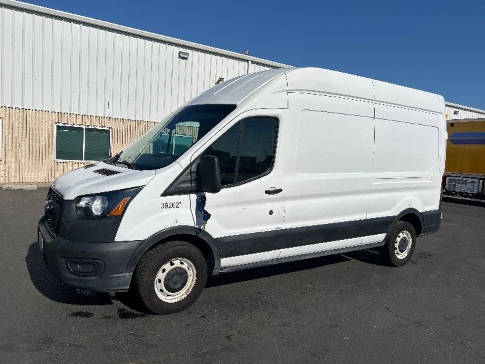 Cargo Van (Panel Van)-Light and Medium Duty Trucks-Ford-2021-Transit 250-West Sacramento-CA-188,072\n\t\tmiles-$ 17,750 - Image 3