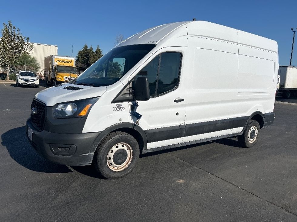 Cargo Van (Panel Van)-Light and Medium Duty Trucks-Ford-2021-Transit 250-West Sacramento-CA-209,708\n\t\tmiles-$ 15,000 - Image 3