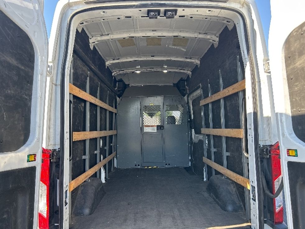 Cargo Van (Panel Van)-Light and Medium Duty Trucks-Ford-2021-Transit 250-West Sacramento-CA-209,708\n\t\tmiles-$ 15,000 - Image 8