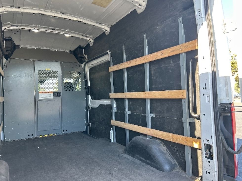 Cargo Van (Panel Van)-Light and Medium Duty Trucks-Ford-2021-Transit 250-West Sacramento-CA-209,708\n\t\tmiles-$ 15,000 - Image 11