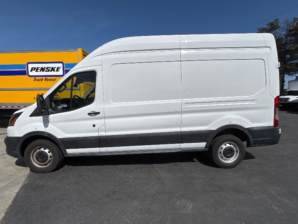 Cargo Van (Panel Van)-Light and Medium Duty Trucks-Ford-2021-Transit 250-West Sacramento-CA-58,444\n\t\tmiles-$ 38,750 - Image 4