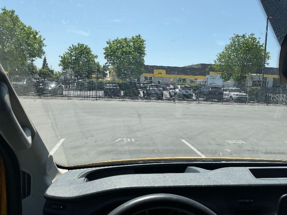 Cargo Van (Panel Van)-Light and Medium Duty Trucks-Ford-2021-Transit 250-West Sacramento-CA-81,041\n\t\tmiles-$ 31,750 - Image 18