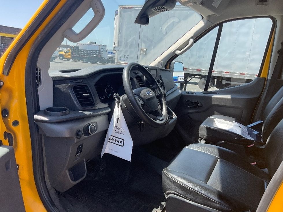 Cargo Van (Panel Van)-Light and Medium Duty Trucks-Ford-2021-Transit 250-West Sacramento-CA-81,041\n\t\tmiles-$ 31,750 - Image 17
