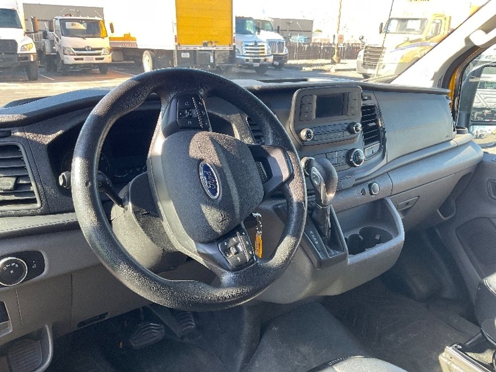 Cargo Van (Panel Van)-Light and Medium Duty Trucks-Ford-2021-Transit 250-West Sacramento-CA-83,081\n\t\tmiles-$ 34,500 - Image 14